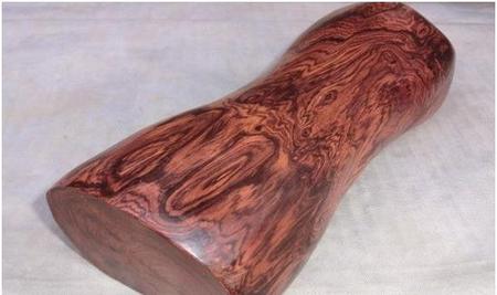 黄花梨属于檀木吗(海南黄花梨属于红木吗)