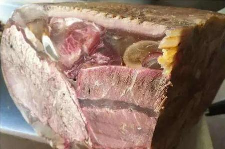 猪头肉怎样做压板肉(猪头压板肉的做法)