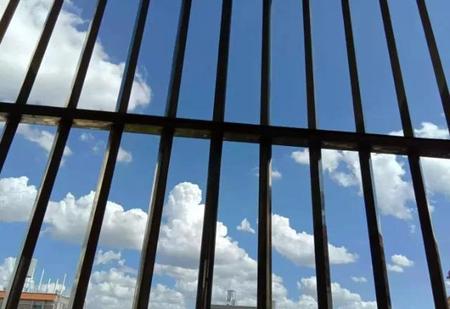 为什么前男友有女朋友了自己很难过(前男友有女朋友了心里好难受)