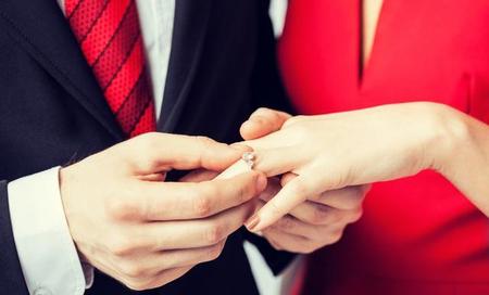 怎么看待闪婚这件事(闪婚能过一辈子吗)