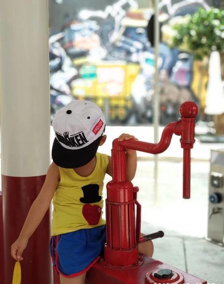 全职妈妈的辛苦(形容全职妈妈辛苦的句子)