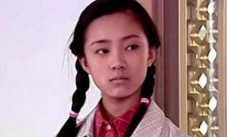 美貌是贫穷女孩的灾难(穷女孩的美貌是灾难)