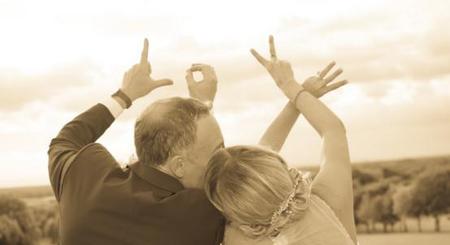 宁拆十座庙不拆一桩婚是什么意思