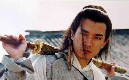 张汤审鼠故事(张汤审鼠阅读理解)