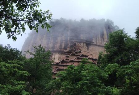 中国有什么著名的石窟(中国最著名的石窟是哪里)