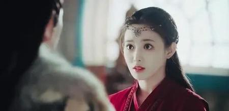 东宫小枫为什么喜欢李承鄞(东宫顾小五喜欢小枫吗)