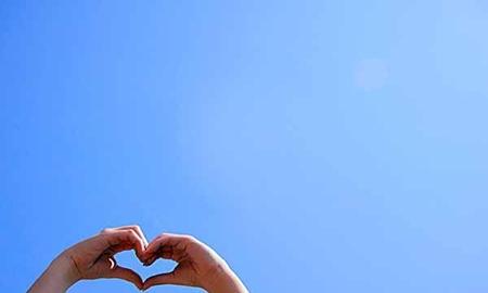 姐姐过18岁生日应该送什么(姐姐18岁生日送什么礼物)