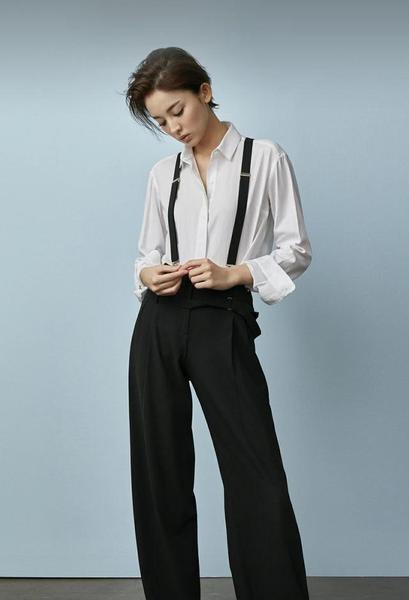 靠脸蛋吃饭是什么工作