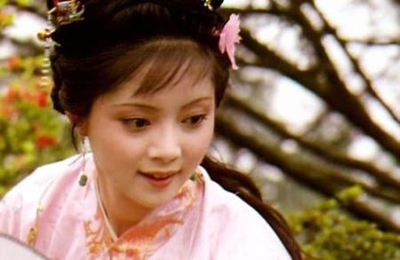 薛宝钗和贾宝玉结婚(贾宝玉与薛宝钗圆了房)