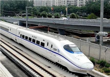 高铁轨道无缝,怎么解决热胀冷缩(高铁的无缝钢轨怎么解决热胀冷缩)