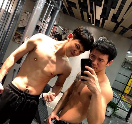 为什么长得帅的男生没有女朋友(为什么长得帅的男生女朋友不漂亮)