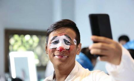 沈腾评价贾玲宋小宝