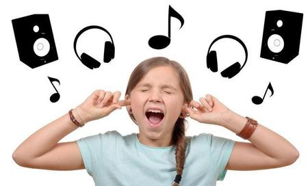 哪个明星的儿子参加过变形计(变形计里面出来的明星)