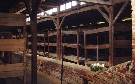 三体万有引力号(三体万有引力号和蓝色空间号)