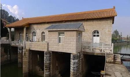 72岁老人苦寻结婚50年的老伴