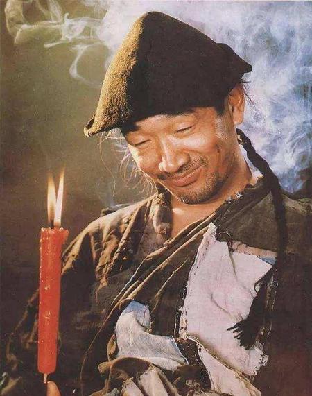 鲁迅写的阿q是什么意思(作者鲁迅对阿q的批判态度是)