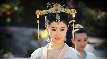 李世民和齐王妃的小说(李世民霸占齐王妃)