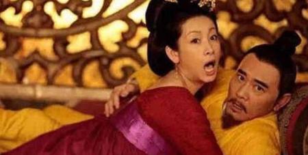 李世民跟李渊有什么关系(李世民玄武门之变后对李渊做了什么)