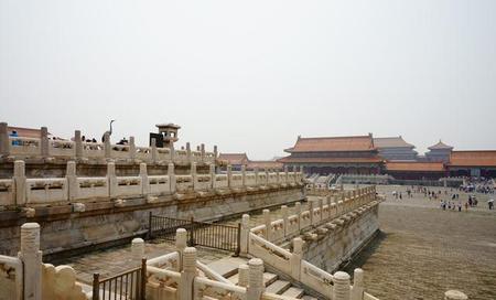 古代圣旨的材质(古代圣旨是什么材料)