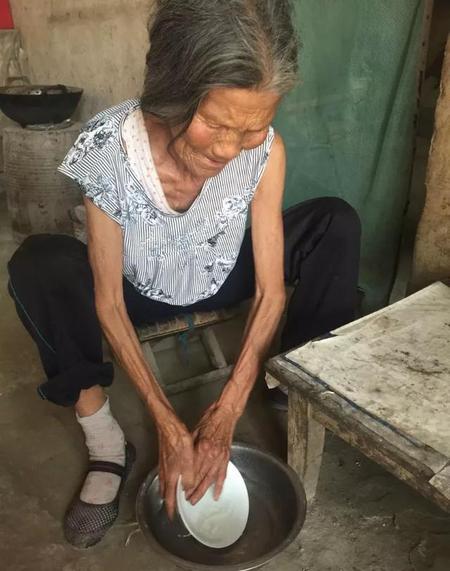 人死后就什么也不知道了吗(人死后真的会消失吗)