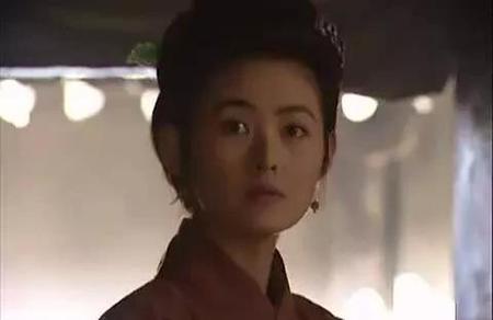 武松在水浒传里的故事(武松的故事在百回本的水浒传中长达十回)