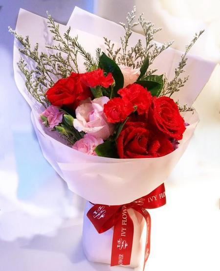 结局出人意料的短故事(出人意料的结局作文)