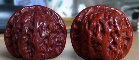 文玩核桃入手盘玩步骤(文玩核桃应该怎么盘玩)