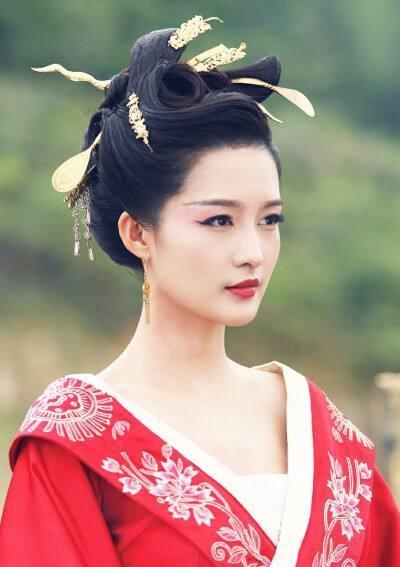 电视剧恶毒女配(我成了恶毒女配电视剧)