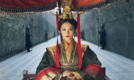 楚国历代国君姓芈还是姓熊(熊姓都是楚国楚王的后代吗)