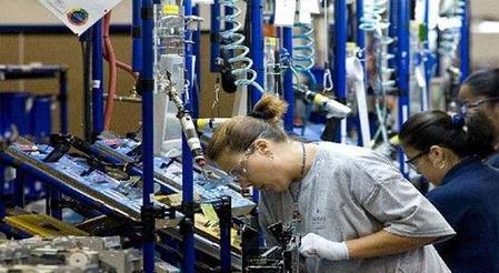 特朗普制造业回归(货币是统治者的剥削工具)