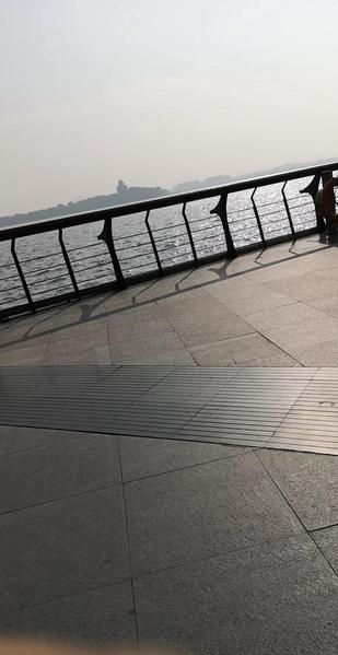 香港工作深圳居住真实生活