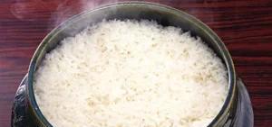 夹生饭如何处理(煮出夹生饭怎么补救)