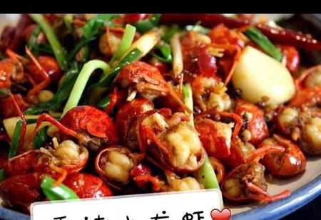 小龙虾要怎么做才好吃 在意我还动不