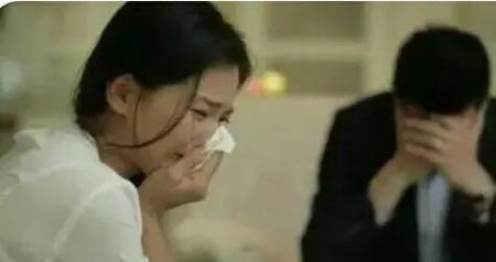 有多少为了孩子不离婚的女人(为什么大多离婚了孩子都给女人了?)