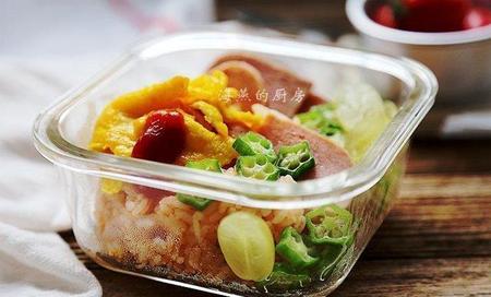 鸡蛋包饭怎么做(蛋包饭的饭怎么做)