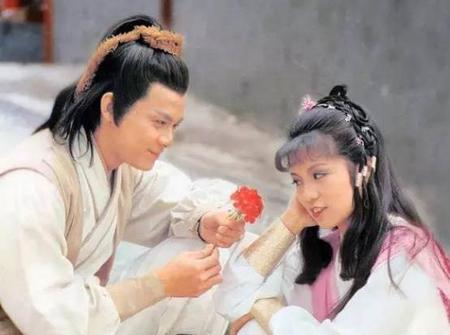 郭靖喜欢过穆念慈吗(穆念慈喜欢过郭靖吗)