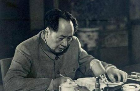 雍正登基八爷党为什么不反抗(雍正时期的太后和隆科多)