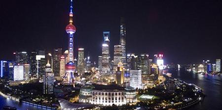 香港经济和上海经济哪里发达(上海位于长江的什么位置)