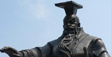 齐桓公为什么能成为第一个霸主?(齐桓公在春秋时期为什么首先称霸)