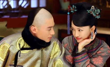 如懿传弘历爱如懿吗(弘历爱过如懿吗)