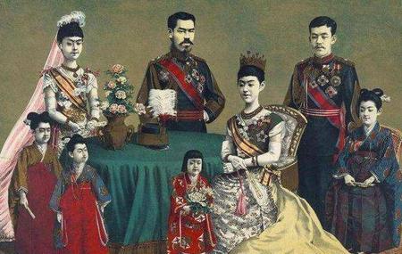 日本君主立宪制度特点(动员令战争状态)