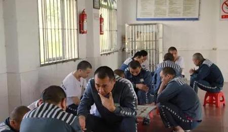 最嚣张的一句话(狂妄嚣张霸气的语录)