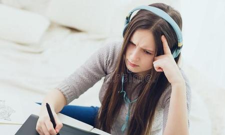 大龄剩女为什么不好找对象(34岁大龄剩女难找对象)