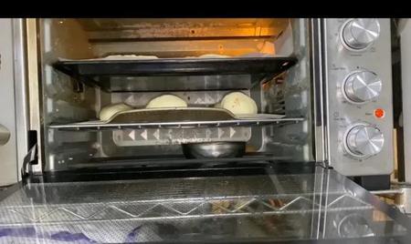 做面包没有醒发箱有什么方法(烤箱有水蒸气可以加热吗)