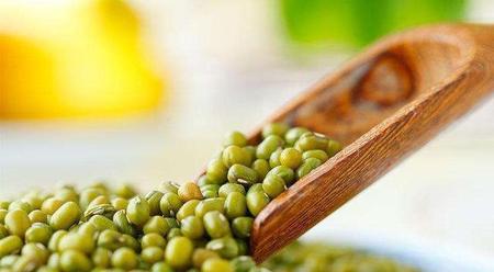 经常吃豆制品的好处(男人经常吃豆制品对身体有哪些好处)