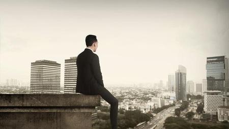 一个不愿意哄女人的男人是什么心理(不喜欢女人的男人性格)