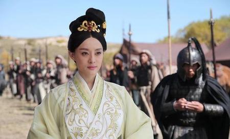 芈月历史上是一个怎样的人(一个现实版的鸠占鹊巢的故事)