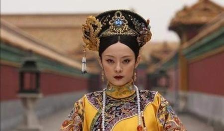 甄嬛传里的青樱(如懿传青樱结局是什么)