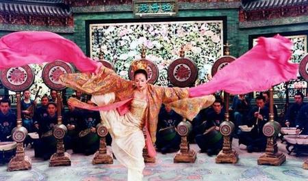 西湖歌舞几时休用了什么修辞手法