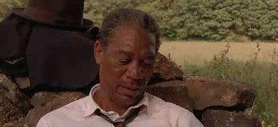 肖申克的救赎典狱长为什么杀小偷(肖申克的救赎典狱长为什么不让安迪出狱)